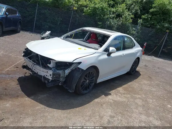 4T1K31AK6RU073753 2024 TOYOTA CAMRY - Image 2
