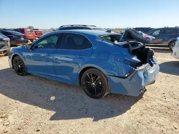 4T1K31AK6RU075874 2024 TOYOTA CAMRY - Image 2