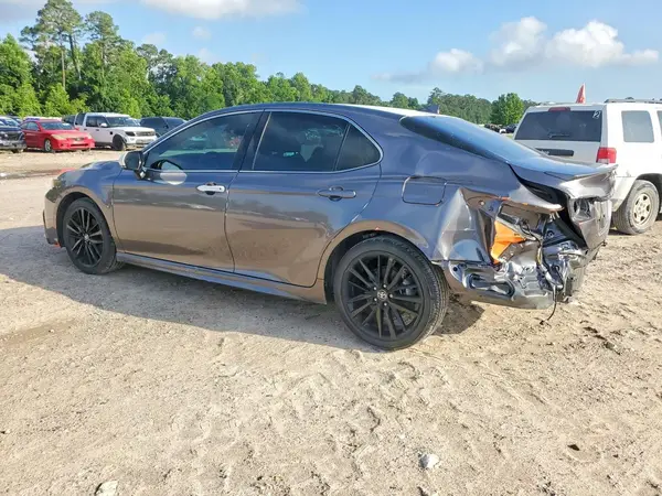 4T1K31AK6RU621895 2024 TOYOTA CAMRY - Image 2