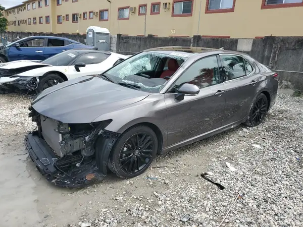 4T1K31AK6RU622450 2024 TOYOTA CAMRY - Image 1
