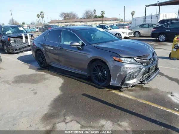 4T1K31AK6RU627132 2024 TOYOTA CAMRY - Image 1
