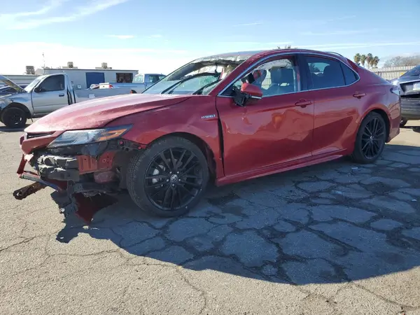 4T1K31AK7MU021492 2021 TOYOTA CAMRY - Image 1