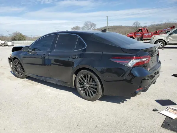 4T1K31AK7MU552224 2021 TOYOTA CAMRY - Image 2