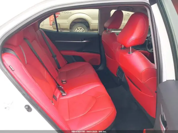 4T1K31AK7MU568679 2021 TOYOTA CAMRY - Image 8