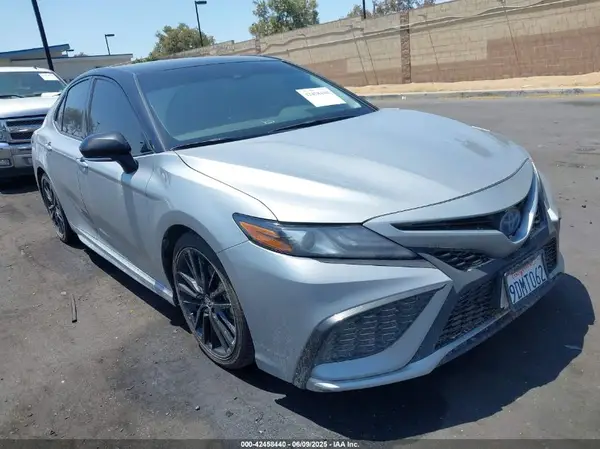 4T1K31AK7PU049751 2023 TOYOTA CAMRY - Image 1