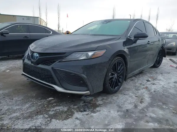 4T1K31AK7PU056702 2023 TOYOTA CAMRY - Image 2