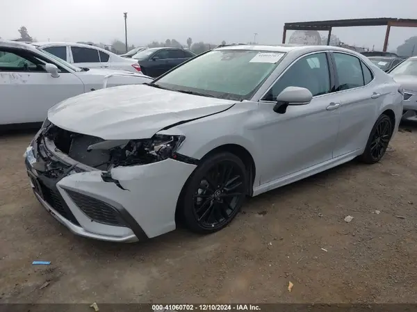 4T1K31AK7RU078086 2024 TOYOTA CAMRY - Image 2