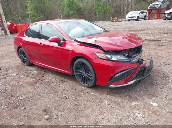 4T1K31AK8MU021551 2021 TOYOTA CAMRY - Image 1