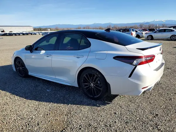 4T1K31AK8PU048639 2023 TOYOTA CAMRY - Image 2