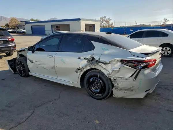 4T1K31AK8PU053517 2023 TOYOTA CAMRY - Image 2