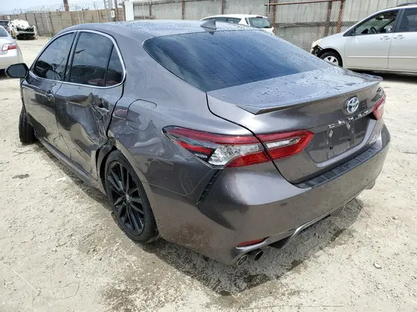 4T1K31AK8RU065394 2024 TOYOTA CAMRY - Image 2