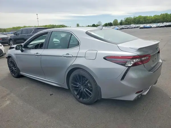4T1K31AK8RU071292 2024 TOYOTA CAMRY - Image 2