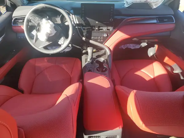 4T1K31AK8RU076394 2024 TOYOTA CAMRY - Image 8