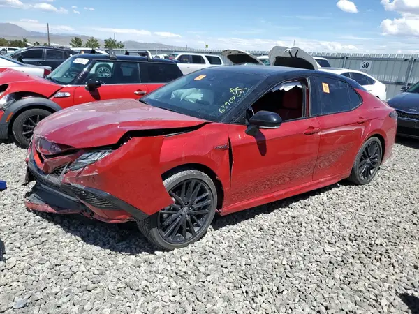 4T1K31AK9MU020408 2021 TOYOTA CAMRY - Image 1