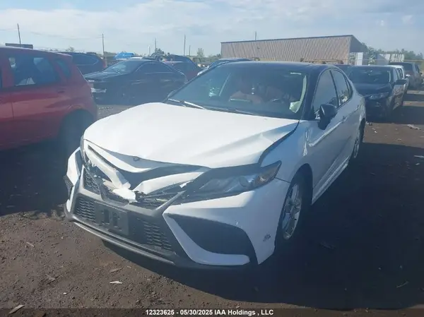 4T1K31AK9MU020473 2021 TOYOTA CAMRY - Image 2