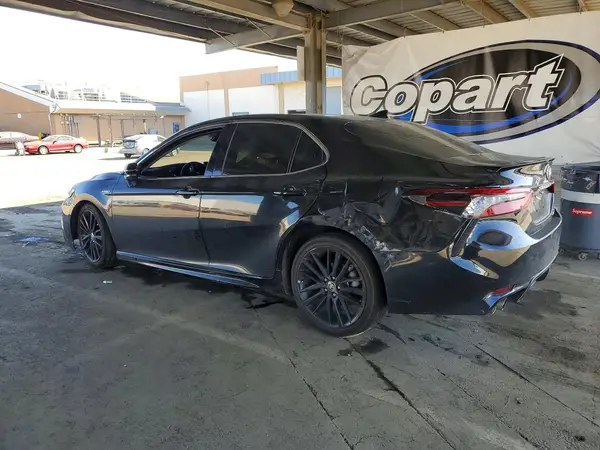 4T1K31AK9MU022918 2021 TOYOTA CAMRY - Image 2