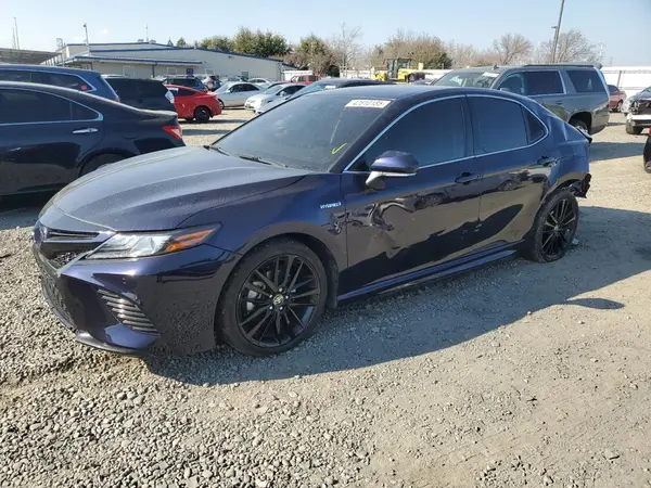 4T1K31AK9MU568005 2021 TOYOTA CAMRY - Image 1