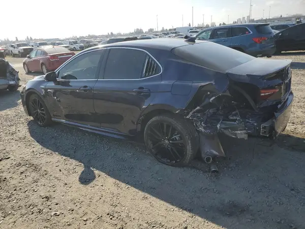 4T1K31AK9MU568005 2021 TOYOTA CAMRY - Image 2
