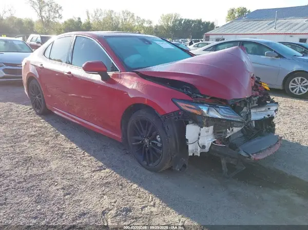 4T1K31AK9NU033709 2022 TOYOTA CAMRY - Image 1