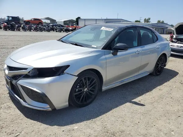 4T1K31AK9NU042636 2022 TOYOTA CAMRY - Image 1