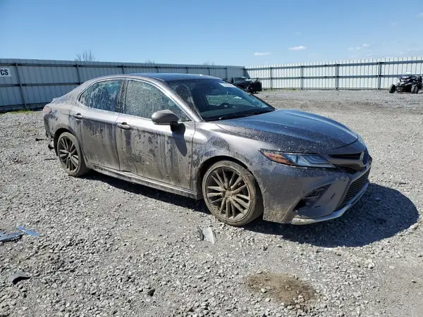 4T1K31AK9NU571486 2022 TOYOTA CAMRY - Image 1