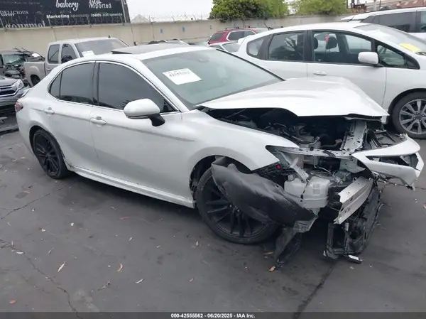 4T1K31AK9PU611908 2023 TOYOTA CAMRY - Image 1