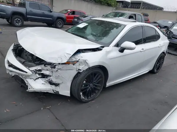 4T1K31AK9PU611908 2023 TOYOTA CAMRY - Image 2