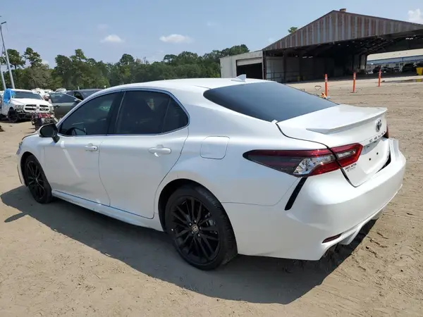 4T1K31AK9RU629456 2024 TOYOTA CAMRY - Image 2