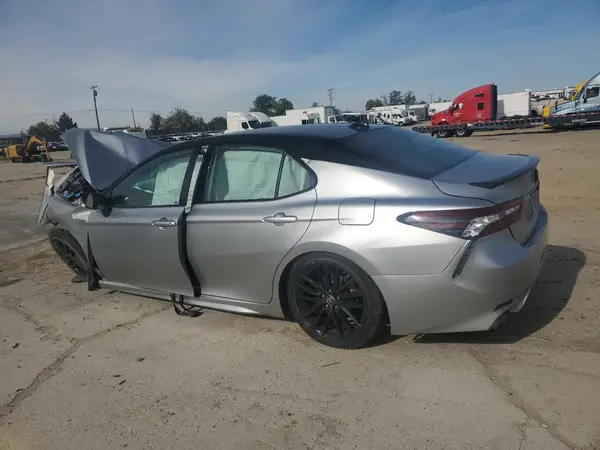 4T1K31AKXMU028047 2021 TOYOTA CAMRY - Image 2
