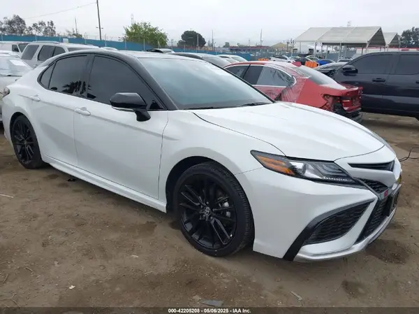 4T1K31AKXPU057827 2023 TOYOTA CAMRY - Image 1