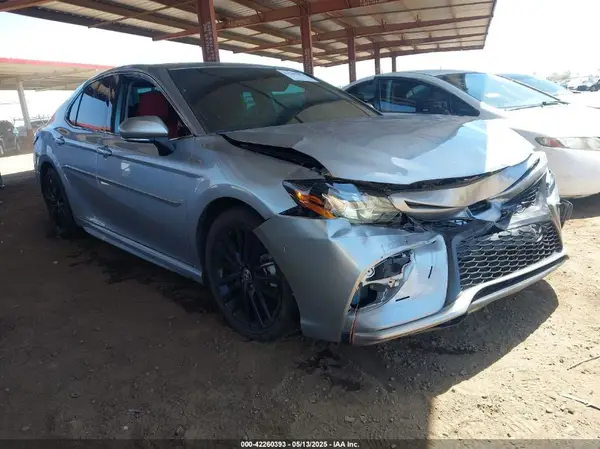 4T1K31AKXPU602716 2023 TOYOTA CAMRY - Image 1
