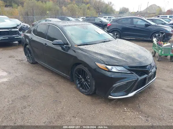 4T1K31AKXRU065221 2024 TOYOTA CAMRY - Image 1