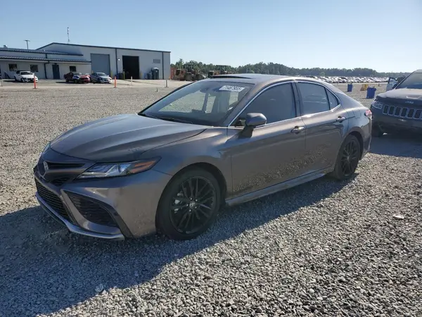 4T1K31AKXRU624315 2024 TOYOTA CAMRY - Image 1