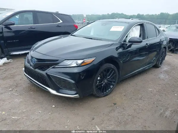 4T1K31AKXRU629028 2024 TOYOTA CAMRY - Image 2