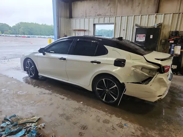 4T1K61AK0LU302894 2020 TOYOTA CAMRY - Image 2