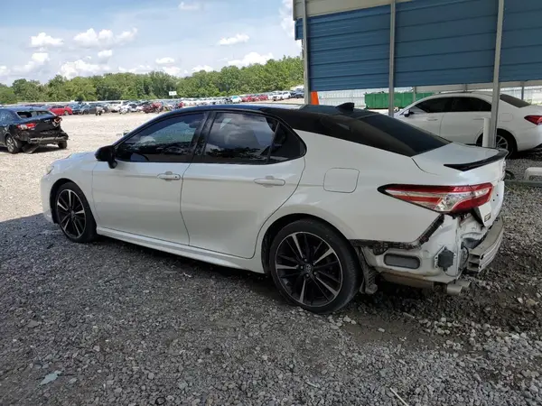 4T1K61AK0LU318559 2020 TOYOTA CAMRY - Image 2