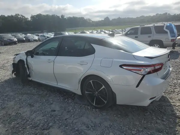 4T1K61AK0LU320960 2020 TOYOTA CAMRY - Image 2