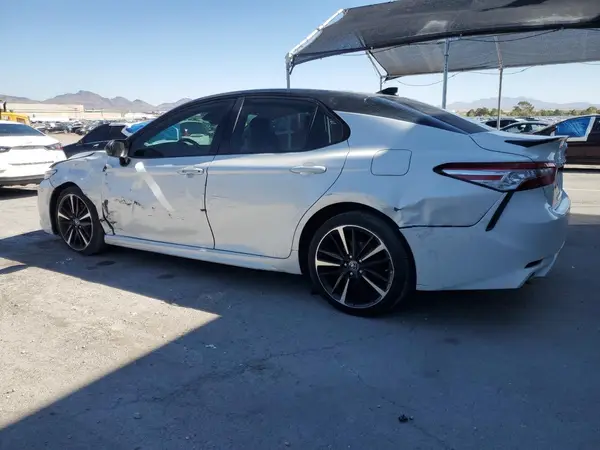 4T1K61AK0LU322076 2020 TOYOTA CAMRY - Image 2