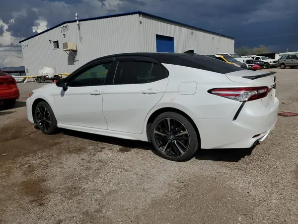 4T1K61AK0LU335748 2020 TOYOTA CAMRY - Image 2