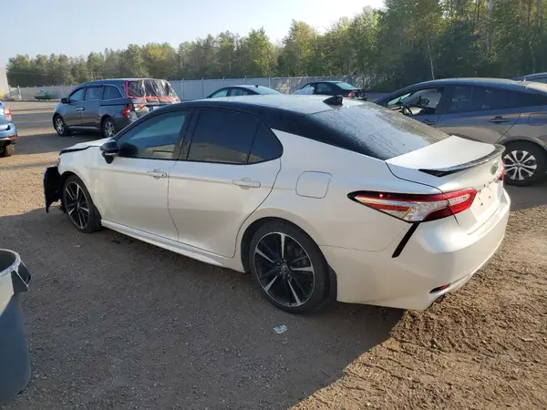 4T1K61AK0LU351593 2020 TOYOTA CAMRY - Image 2