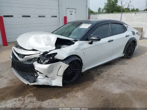 4T1K61AK0LU362061 2020 TOYOTA CAMRY - Image 2
