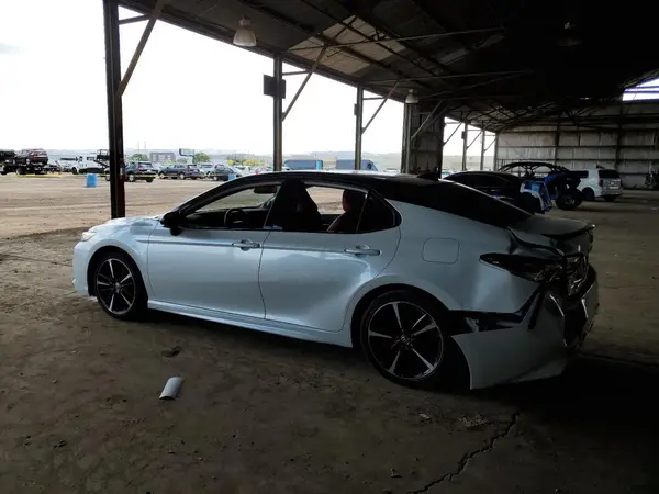 4T1K61AK0LU373206 2020 TOYOTA CAMRY - Image 2