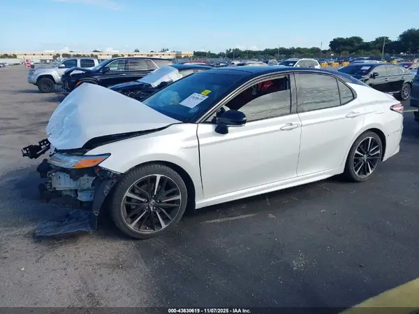 4T1K61AK0LU375019 2020 TOYOTA CAMRY - Image 2