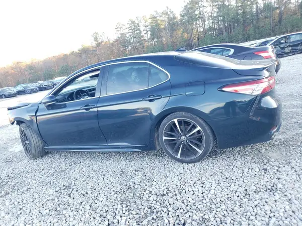 4T1K61AK0LU502495 2020 TOYOTA CAMRY - Image 2