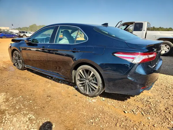 4T1K61AK0LU906140 2020 TOYOTA CAMRY - Image 2