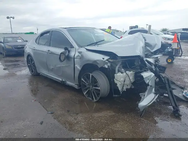 4T1K61AK0LU912925 2020 TOYOTA CAMRY - Image 1