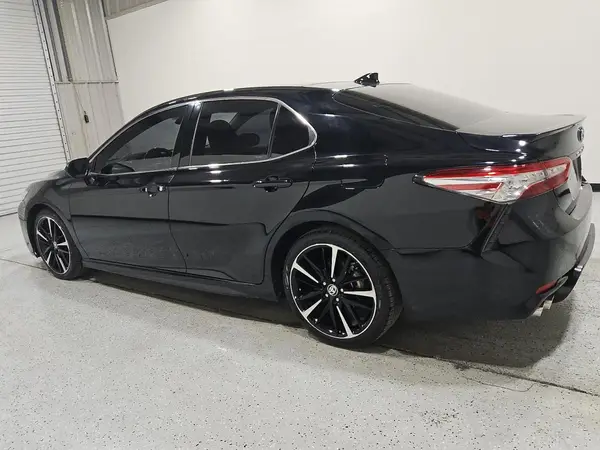 4T1K61AK0LU989701 2020 TOYOTA CAMRY - Image 2