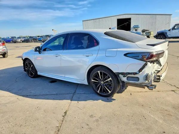 4T1K61AK0LU992369 2020 TOYOTA CAMRY - Image 2