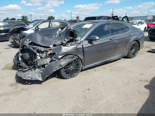 4T1K61AK0MU417206 2021 TOYOTA CAMRY - Image 2