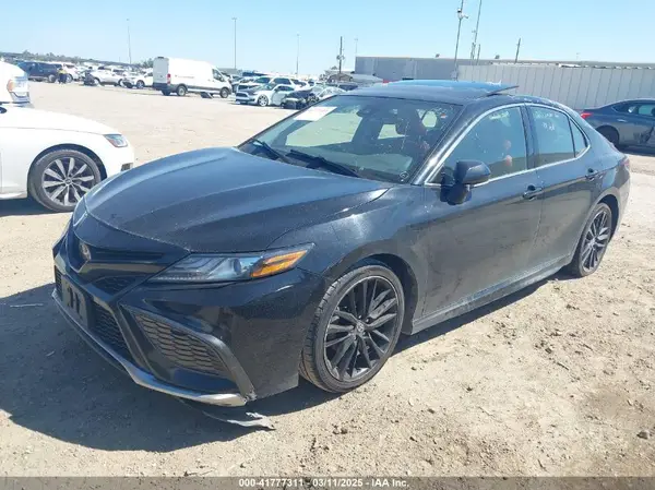 4T1K61AK0MU435169 2021 TOYOTA CAMRY - Image 2
